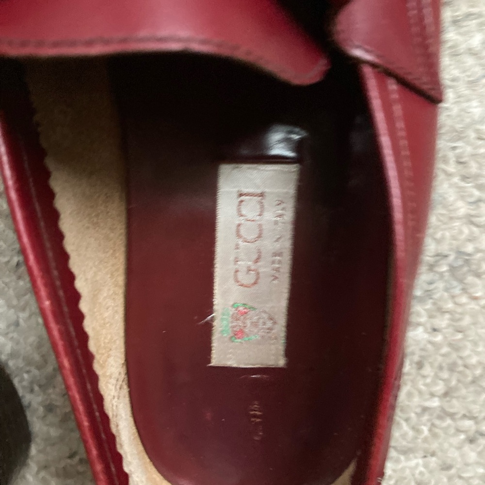 Gucci Wine Red Leather Fringe Penny Loafers - Picture 2 of 8